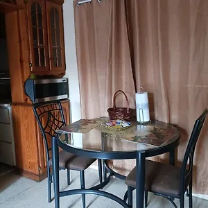 Chelsea Manor Apartment